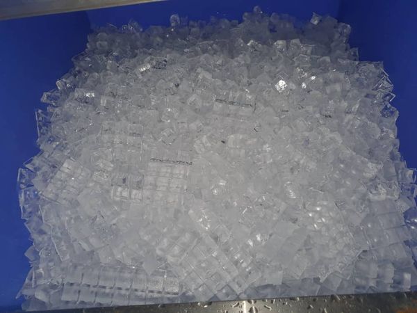 ICE MACHINE